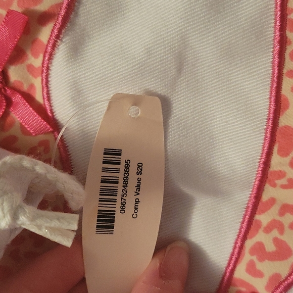 Victoria's Secret lingerie drawstring bag. - Picture 5 of 6